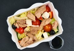 Салат «Греческий» с тунцом