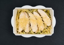 Лингвини с индейкой и шпинатом