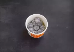 Шоколадные трюфели с кокосом