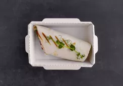 Овощной рап с морковью и кешью