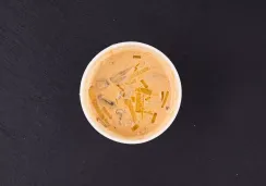 Том кха с куриным бедром и рисом