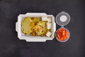 Картофельный решти с лососем слабосоленым